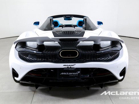 New 2026 McLaren 750S Spider RWD image 9