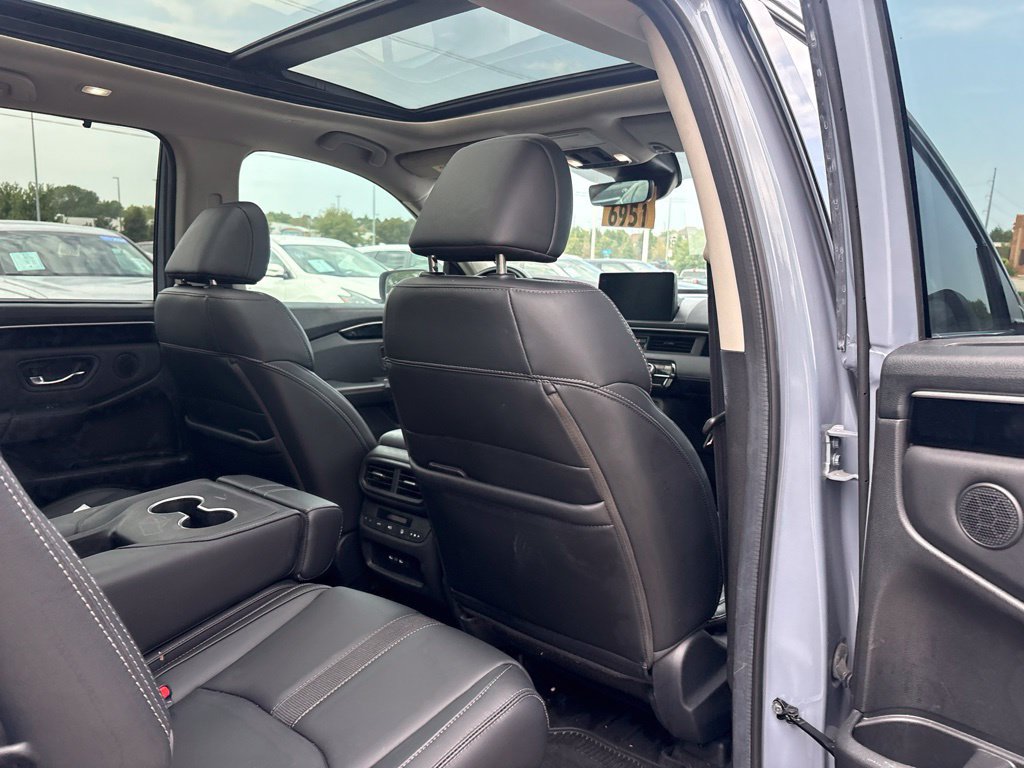 Certified 2024 Honda Pilot Touring image 32