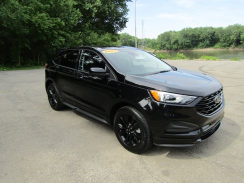 Used 2024 Ford Edge SE w/ Black Appearance Package AWD/4WD image 6