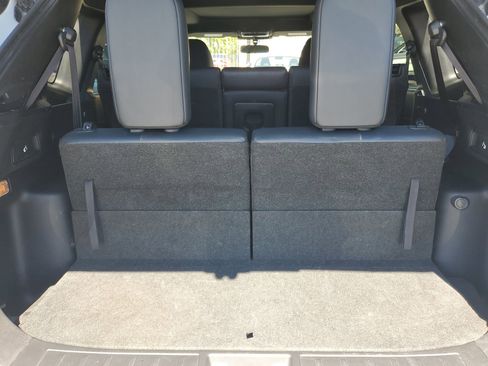 Used 2022 Mitsubishi Outlander SE image 7