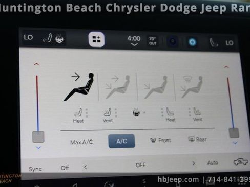 Used 2024 RAM 1500 Laramie image 24