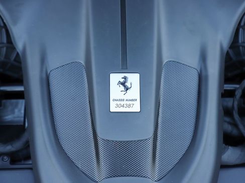 Certified 2024 Ferrari Roma image 30