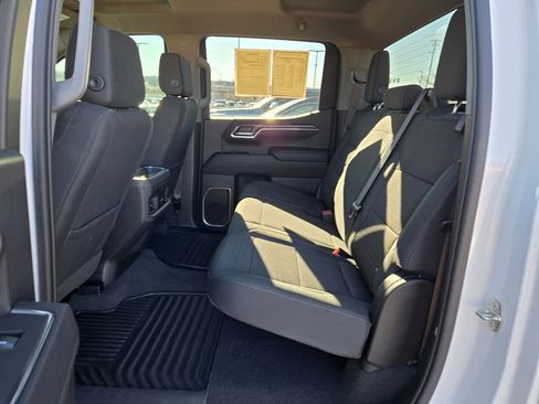 Used 2022 Chevrolet Silverado 1500 LT image 26