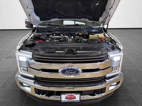 Used 2019 Ford F250 King Ranch w/ King Ranch Ultimate Package AWD/4WD image 9