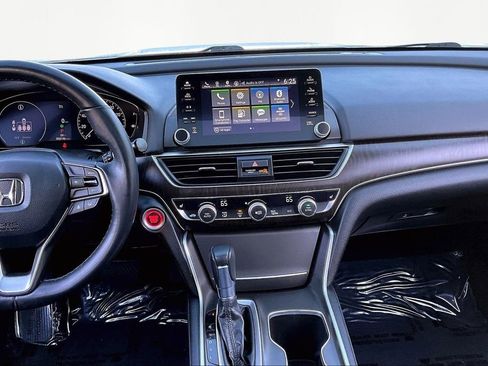 Used 2022 Honda Accord EX-L image 10