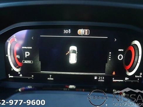 New 2026 Nissan Rogue Platinum w/ Platinum Premium Package AWD/4WD image 18