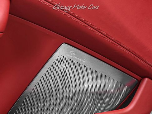 Used 2024 Porsche 911 Cabriolet image 37