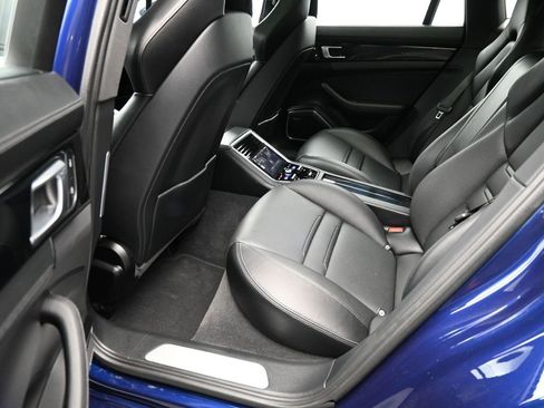 Certified 2022 Porsche Panamera 4S image 22