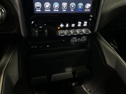 Used 2019 RAM 1500 Limited image 10