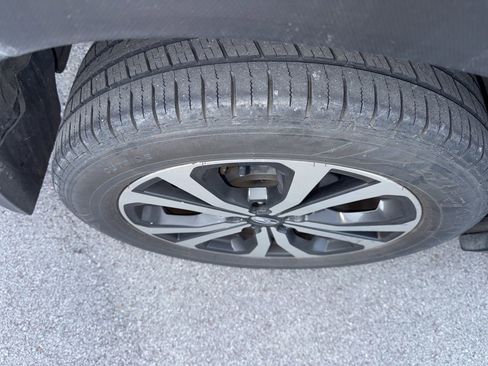 Used 2021 Subaru Forester Limited w/ Popular Package #3 image 8