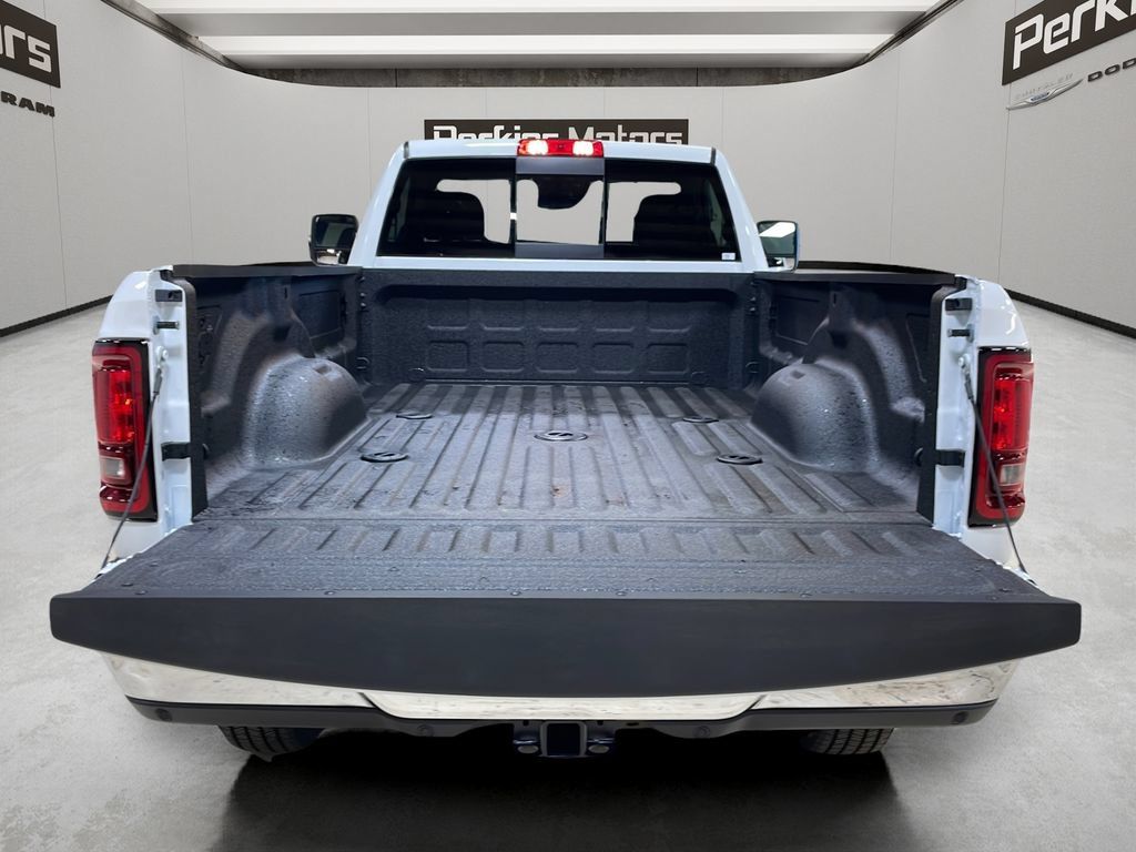 New 2026 RAM 2500 Tradesman AWD/4WD image 10