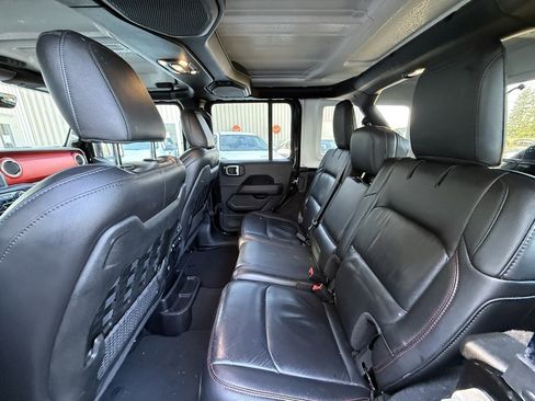 Used 2021 Jeep Wrangler Unlimited Rubicon image 6
