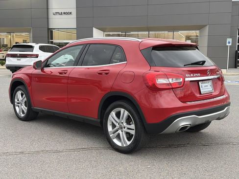 Used 2018 Mercedes-Benz GLA 250 4MATIC image 3