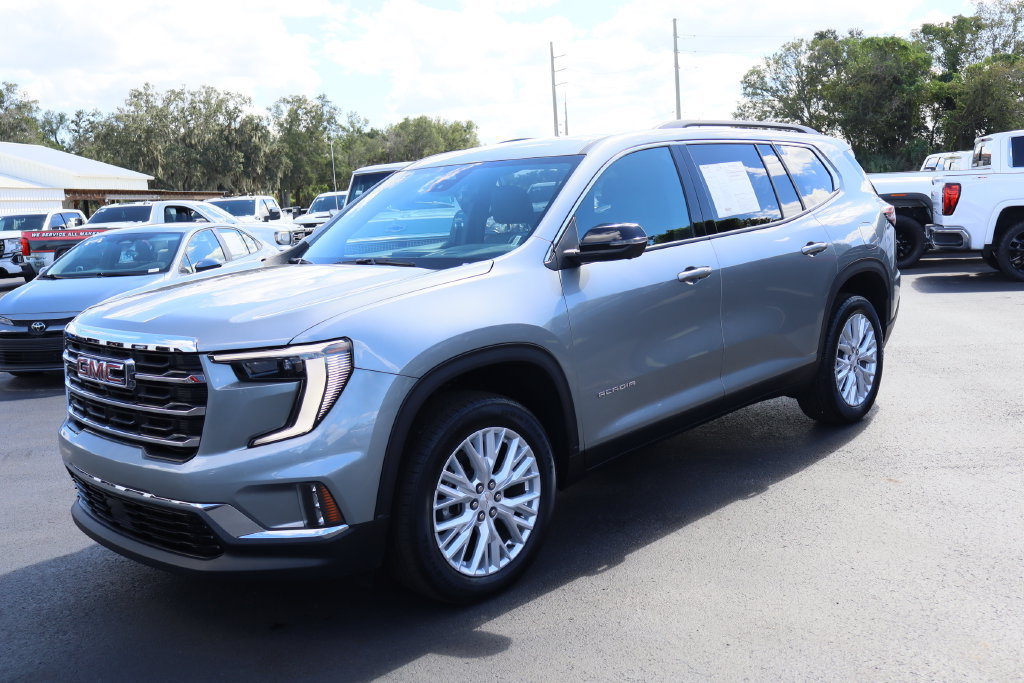 Certified 2026 GMC Acadia Elevation w/ Elevation Premium Package FWD image 5