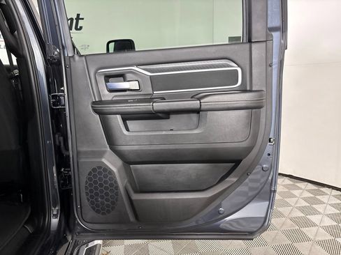 Used 2025 RAM 2500 Big Horn AWD/4WD image 28