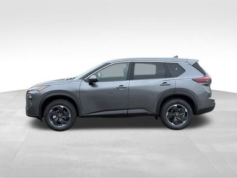Used 2026 Nissan Rogue SV AWD/4WD image 3