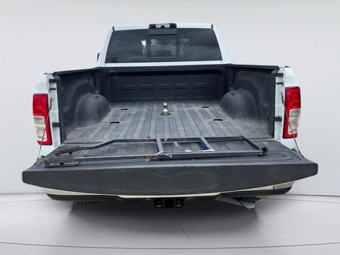 Used 2024 RAM 3500 Tradesman w/ Chrome Appearance Group AWD/4WD image 12