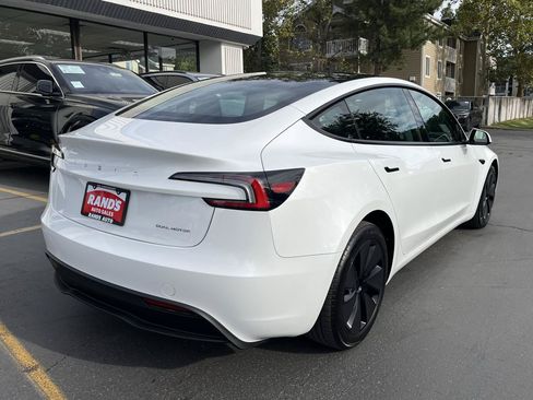 Used 2024 Tesla Model 3 Long Range AWD/4WD image 10