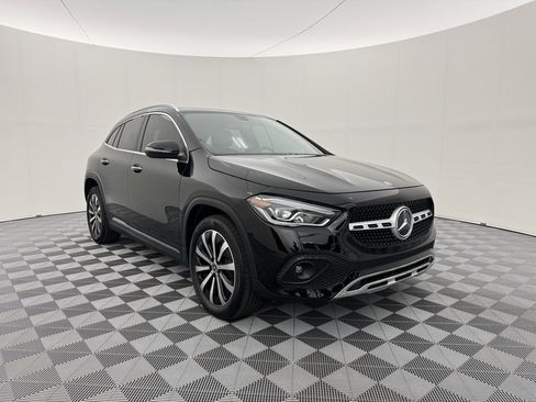 Certified 2022 Mercedes-Benz GLA 250 4MATIC image 1