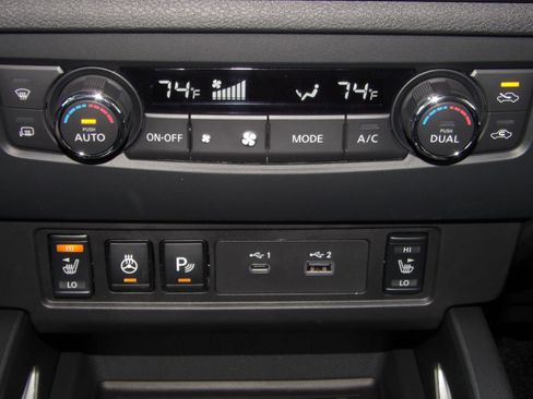 New 2026 Nissan Frontier SV w/ SV Convenience Package AWD/4WD image 22