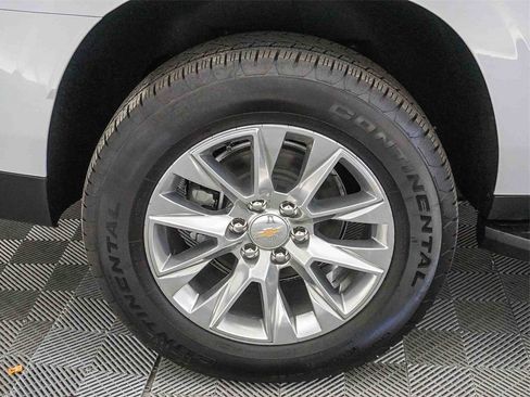 New 2026 Chevrolet Suburban Premier w/ Sun And Tow Package RWD image 10