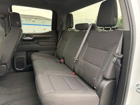 Used 2022 Chevrolet Silverado 1500 LT w/ Protection Package image 22