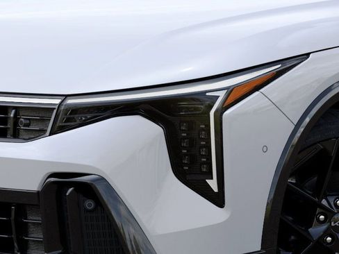 New 2025 Kia K4 GT-Line Turbo FWD image 10