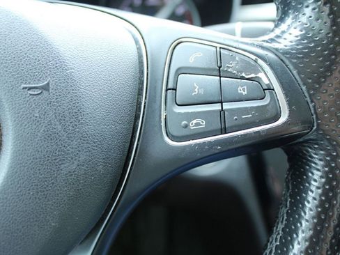 Used 2015 Mercedes-Benz C 300 4MATIC Sedan image 24
