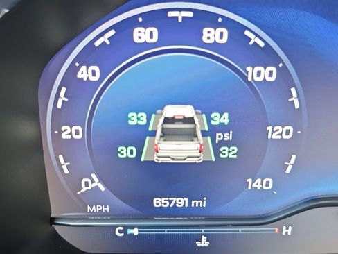 Used 2022 Chevrolet Silverado 1500 RST image 21