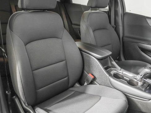 Used 2016 Chevrolet Malibu LT image 43