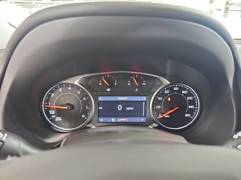 Certified 2024 GMC Terrain SLT AWD/4WD image 25