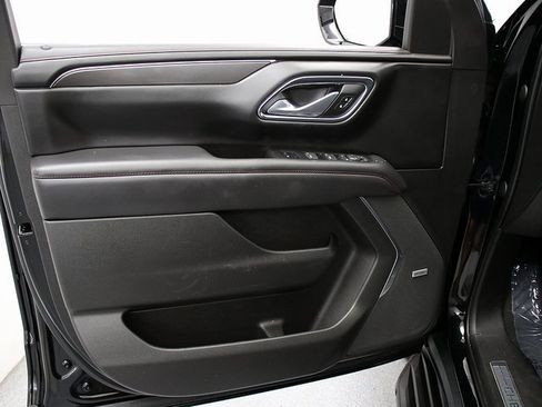 Used 2022 Chevrolet Tahoe RST w/ Sport Performance Package image 25