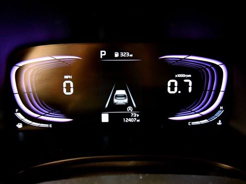 Certified 2025 Kia Soul S FWD image 21