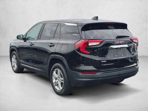 Used 2022 GMC Terrain SLE FWD image 7