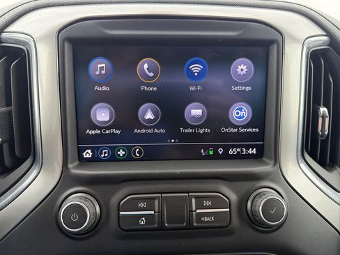 Used 2019 Chevrolet Silverado 1500 LT Trail Boss AWD/4WD image 22