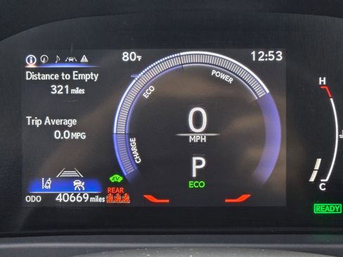 Used 2025 Lexus UX 300h FWD w/ Accessory Package (Z2) image 30
