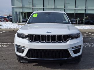 Used 2023 Jeep Grand Cherokee video 2