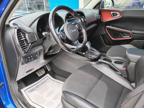 Used 2020 Kia Soul GT-Line Turbo FWD image 10