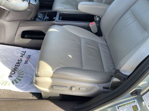 Used 2012 Honda CR-V EX-L image 3