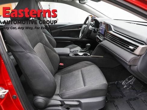 Used 2025 Toyota Camry LE FWD image 23