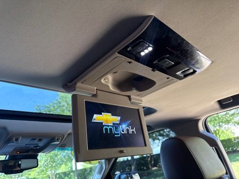 Used 2015 Chevrolet Tahoe LTZ AWD/4WD image 14