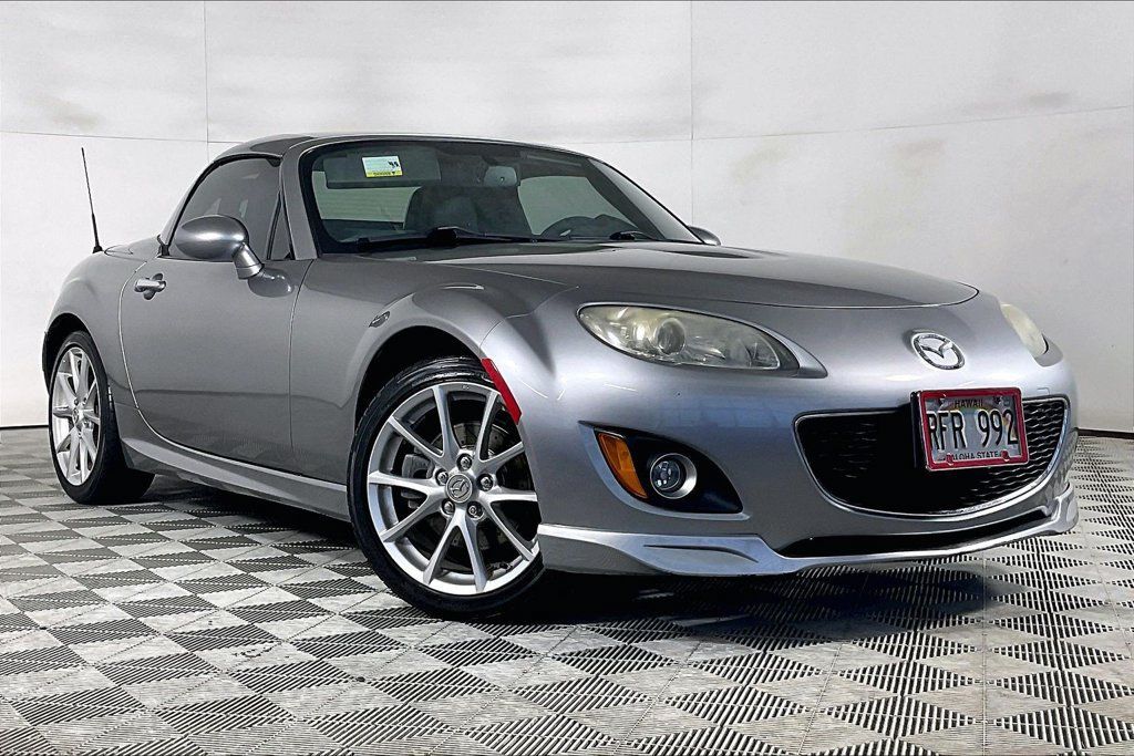 Used 2010 MAZDA MX-5 Miata Grand Touring w/ Premium Pkg RWD image 12