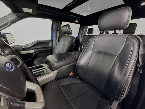 Used 2018 Ford F150 Lariat w/ Equipment Group 502A Luxury AWD/4WD image 11