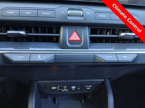 New 2025 Kia K4 EX image 22