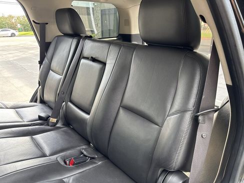 Used 2013 GMC Yukon Denali image 38