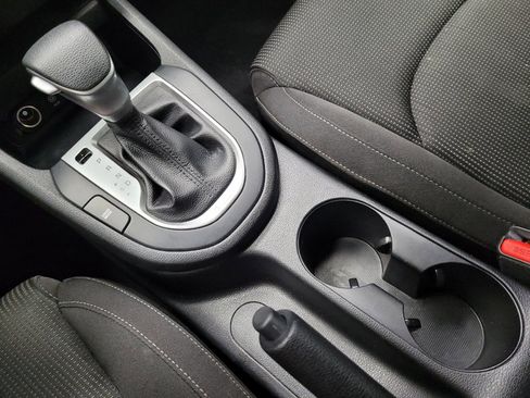 Used 2021 Kia Forte LXS FWD image 26