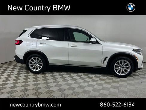 Used 2023 BMW X5 xDrive40i w/ Parking Assistance Package AWD/4WD image 8