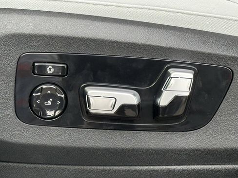 New 2026 BMW X5 sDrive40i w/ M Sport Package image 22