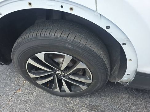 Used 2022 Volkswagen Tiguan S FWD image 10