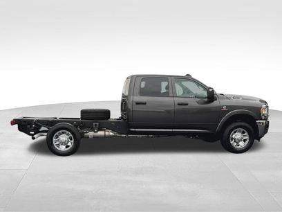 New 2024 RAM 3500 Tradesman w/ Chrome Appearance Group
